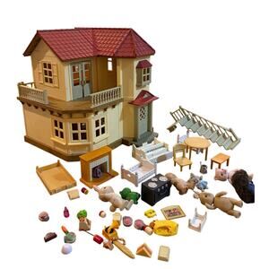 Epoch Co Sylvanian Family Calico Critter Red Roof  Dollhouse w/ Accessories